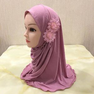 Beautiful Hijab With Cute Flowers (2-6 y)